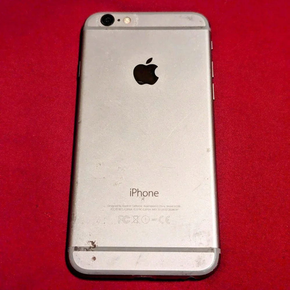 iPhone 6 (A1586) - 16 GB #47 (For parts)***